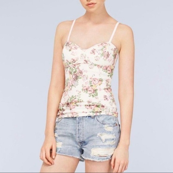 Talula Flower Tank Top - Picture 3 of 3